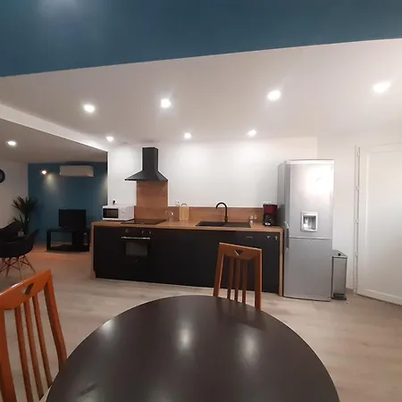 50m2 Rez De Chaussee En Plein Centre Garage Gratuit דירה ולראס-פלאז'